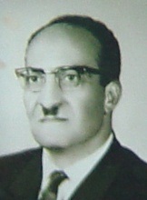  صلاح الدين محمد الحفني                                     