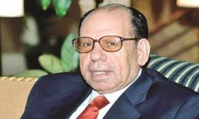 صلاح فضل  