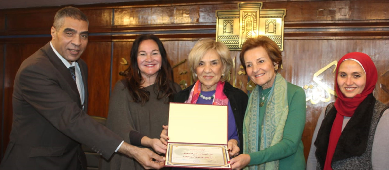 دار الكتب والوثائق القومية تحتفي برائدة الحركة النسوية "درية شفيق"